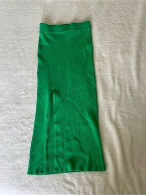 Zara Bright Green Ribbed Maxi Skirt with Front Slit